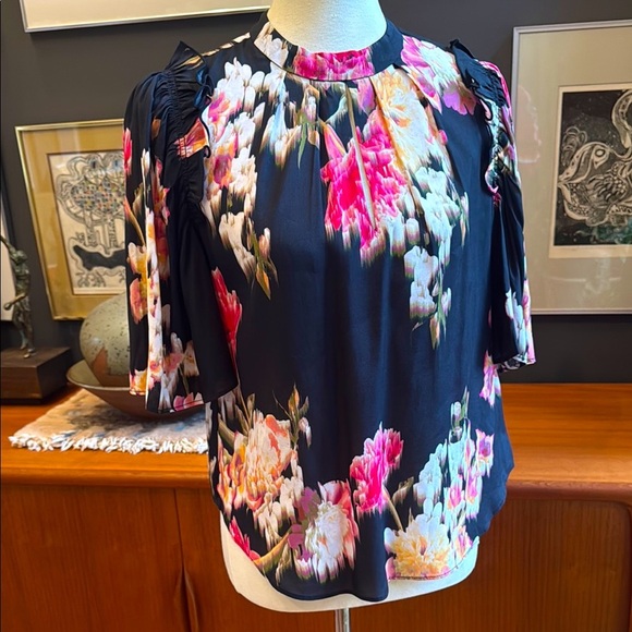 Tops - For all man kind Floral Black and Pink Women's Top